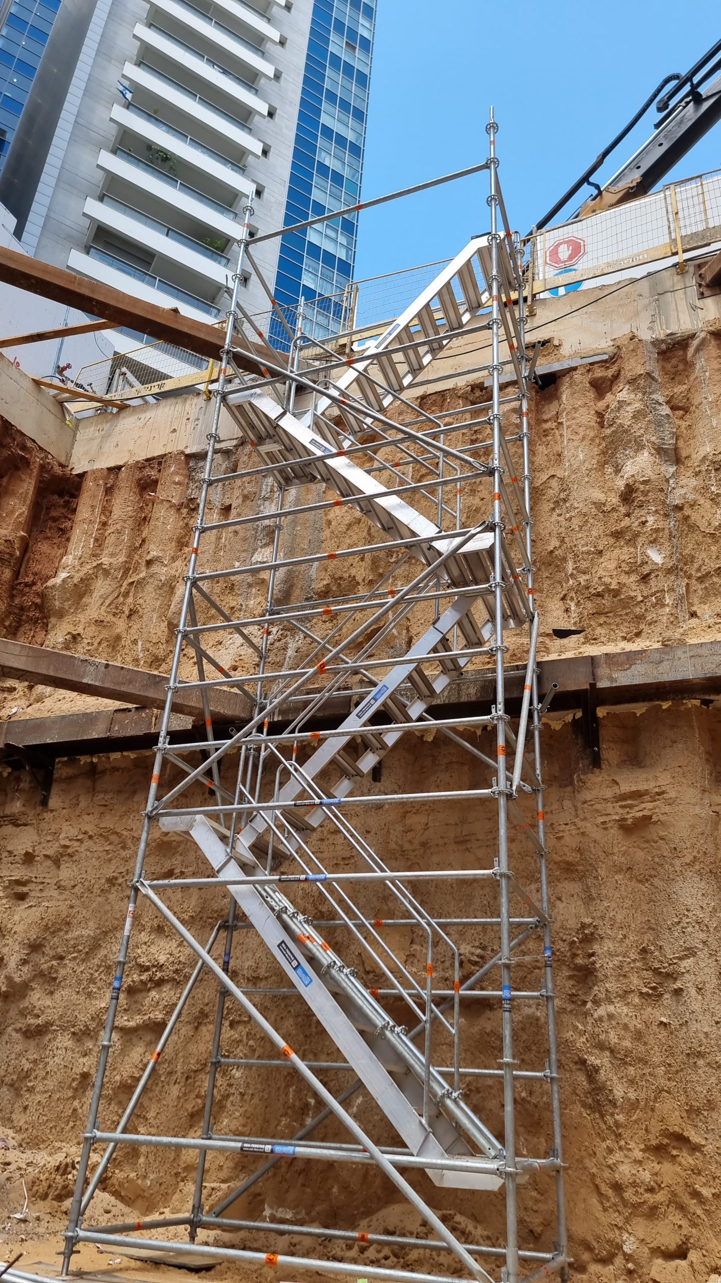 מגדל מדרגות – תמונה 4