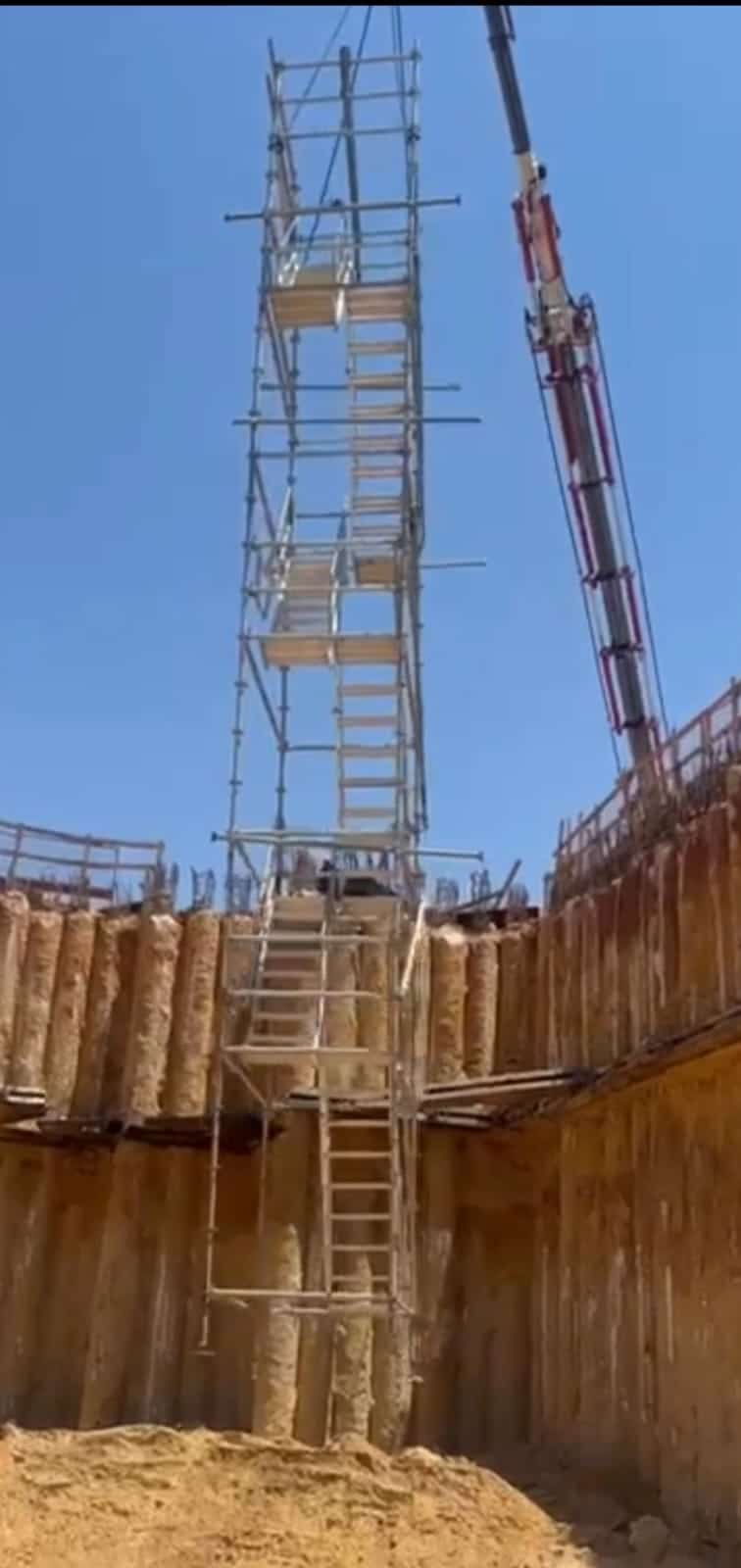 מגדל מדרגות להשכרה – תמונה 3