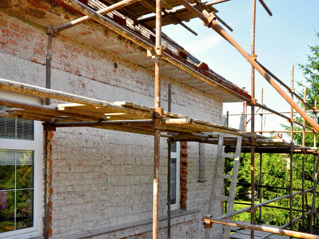 פיגומים בשיפוץ בית